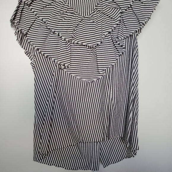 ZARA Grey/White Stripe Ruffled Shirt - Picture 6 of 9